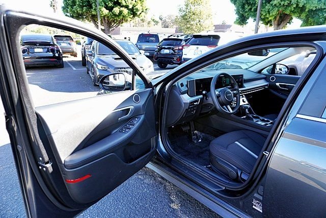 Used 2026 Gray Hyundai SE image 34
