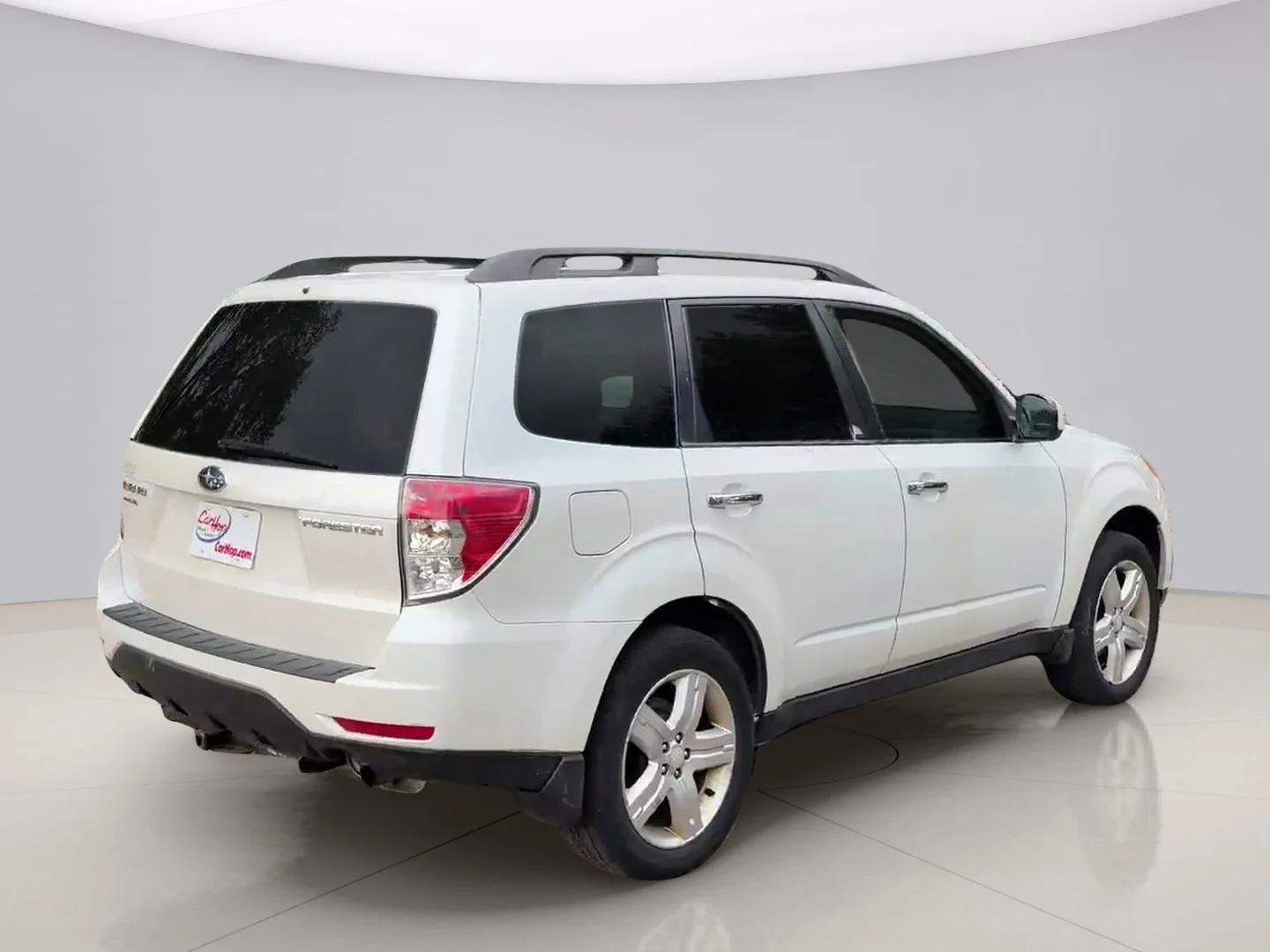 Used 2010 White Subaru 2.5X PREM image 5