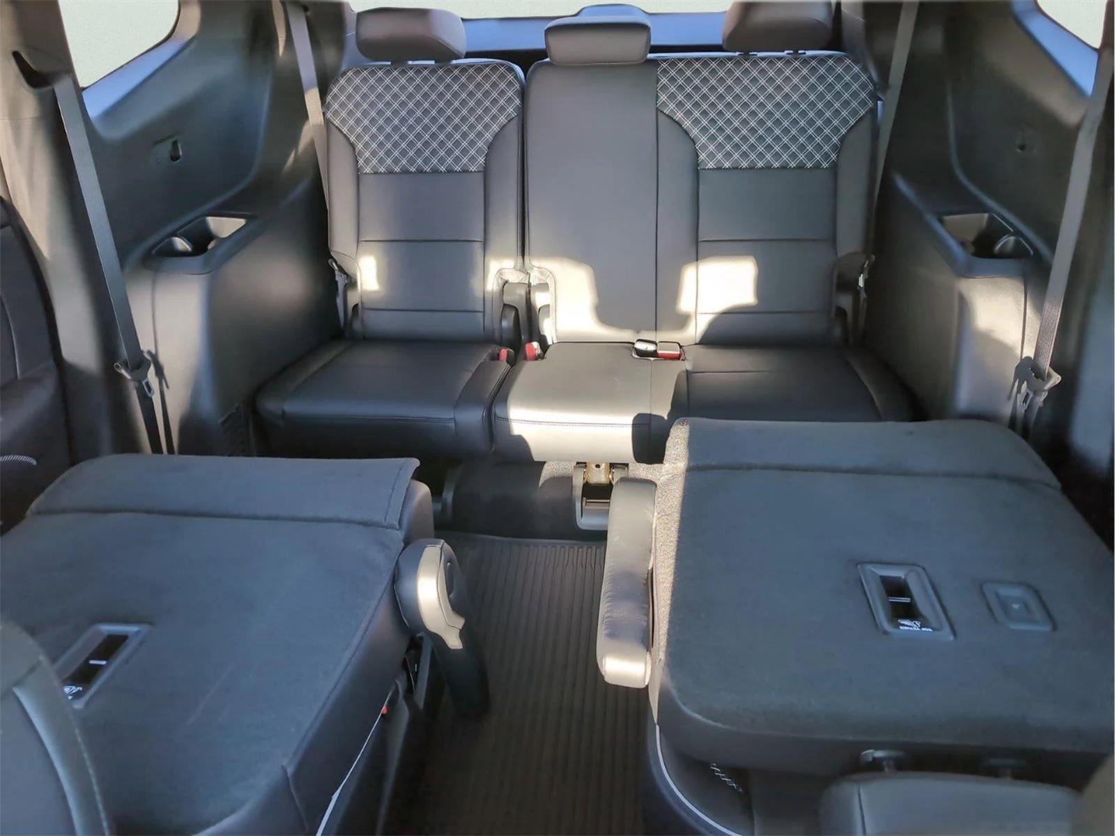 New 2026 Summit White GMC Denali image 18
