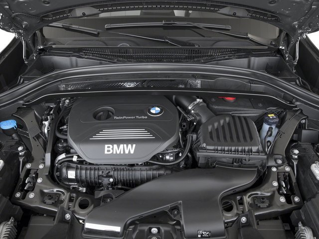 Used 2017 Alpine White BMW xDrive28i image 13