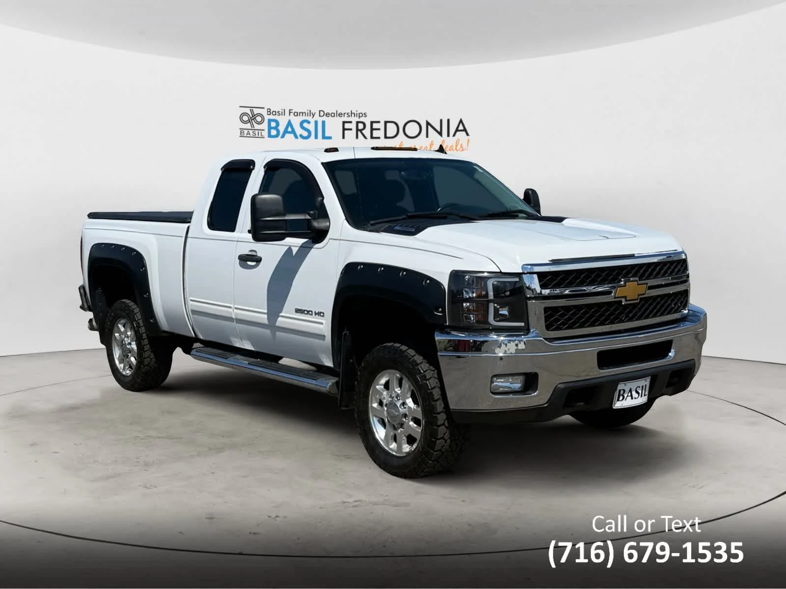 Used 2012 Summit White Chevrolet LT image 11