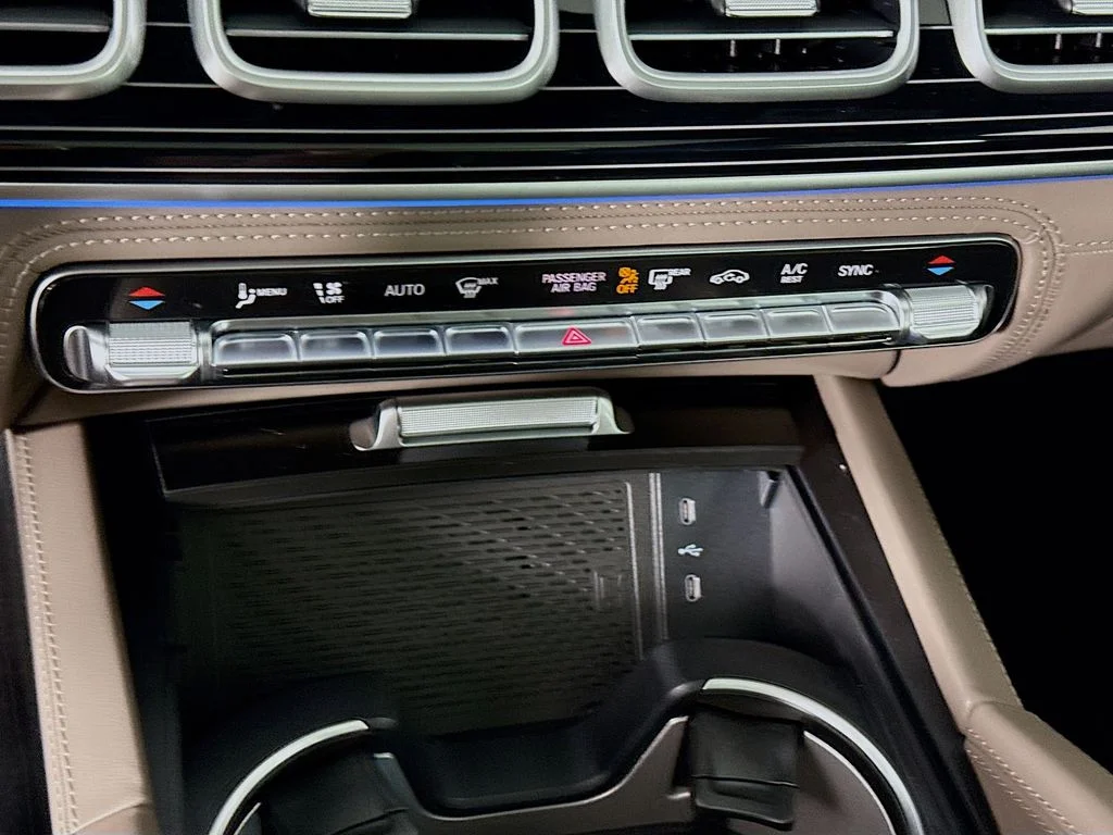 New 2026  Mercedes-Benz GLS 580 image 17