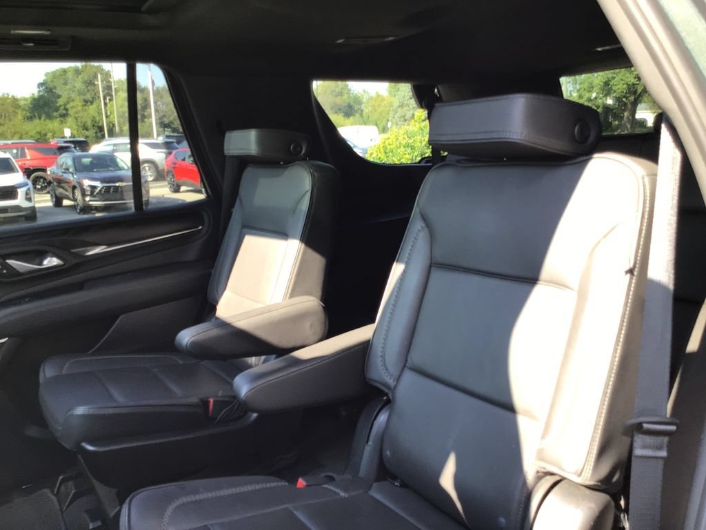 2024 GMC Yukon Denali - Photo 34