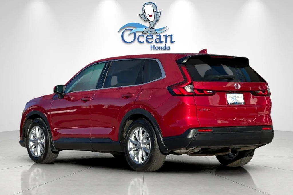 Used 2024 sparkle silver metallic Honda EX image 6