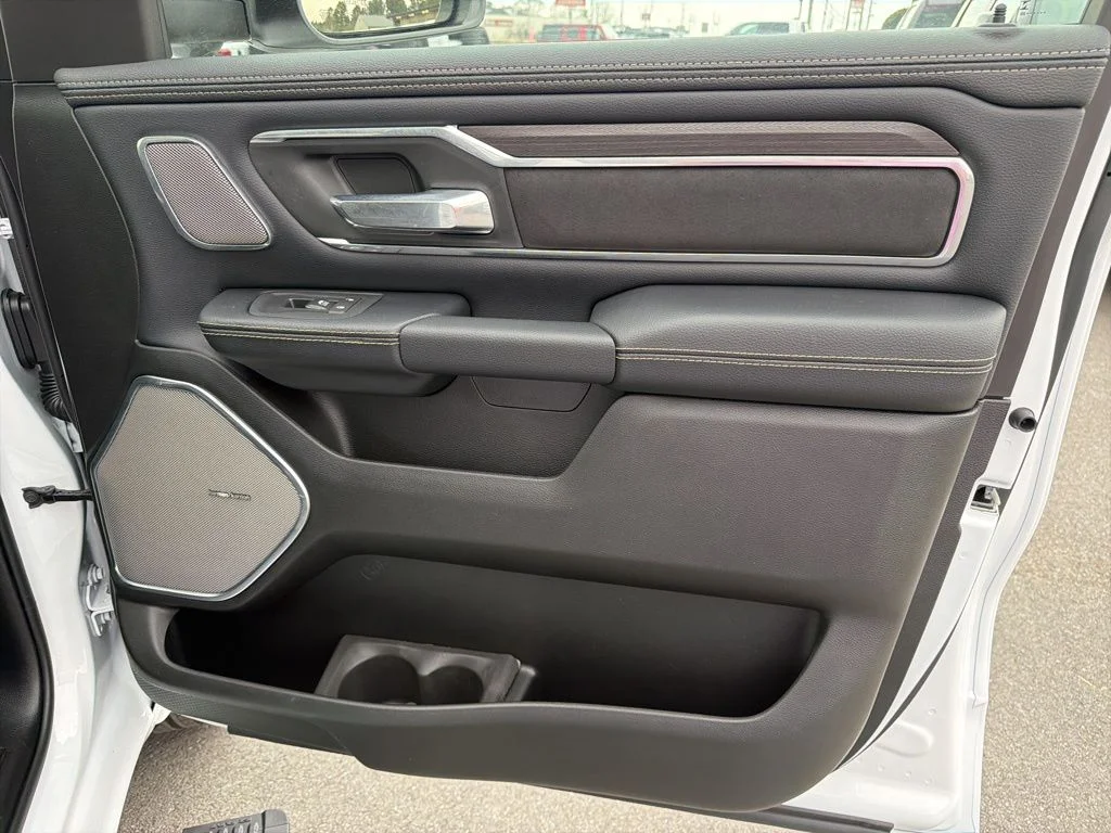 New 2026 Bright White Clear-Coat Exterior Paint RAM Laramie image 19
