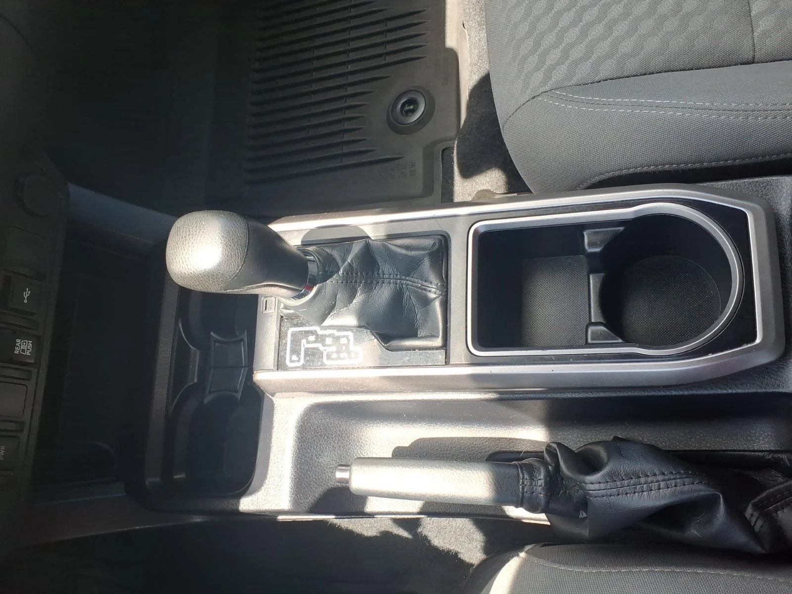 Used 2021 Cement Toyota SR5 image 22