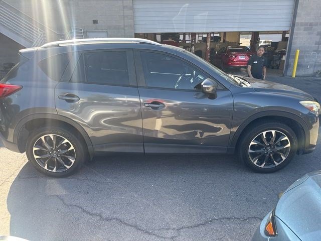 Used 2016 Meteor Gray Mica Mazda Grand Touring image 19