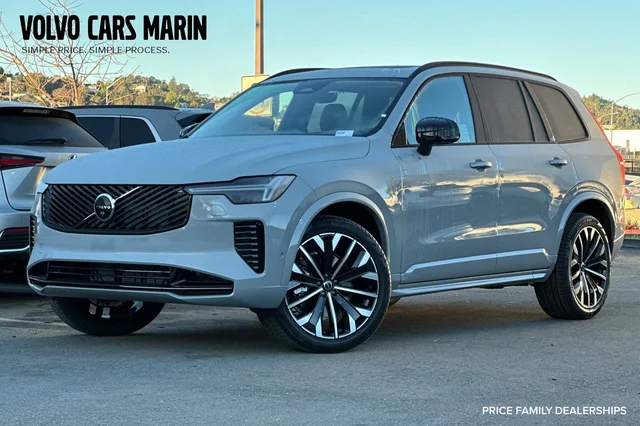 2026 Volvo XC90 B6 Ultra Dark Theme 7-Seater
