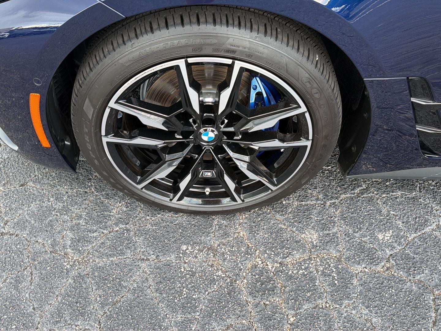 Used 2025 Tanzanite Blue II Metallic BMW M440i xDrive image 36