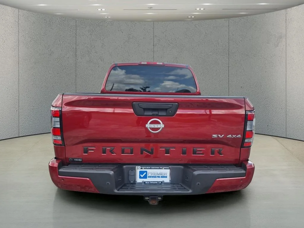 Used 2023 Red Nissan SV image 4