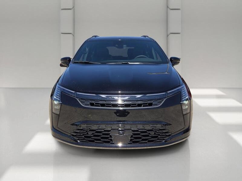 New 2027 Diamond Black Crystal Pearl-Coat Exterior Paint Chrysler LIMITED FWD image 8