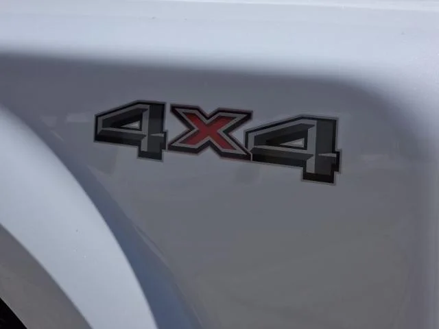 New 2026 Star White Metallic Tri-Coat Ford F-350® Lariat® image 32