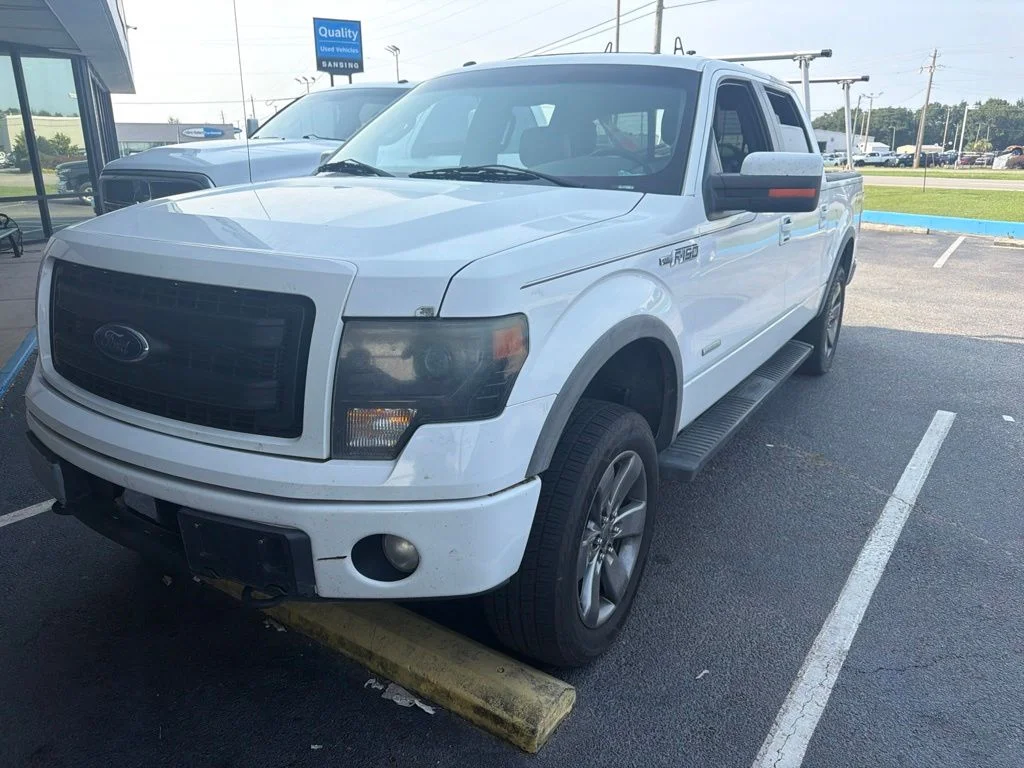 Used 2013 White Ford FX4 image 12
