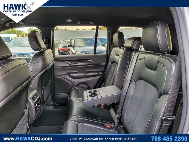 Certified Used 2025 Silver Jeep Altitude image 10
