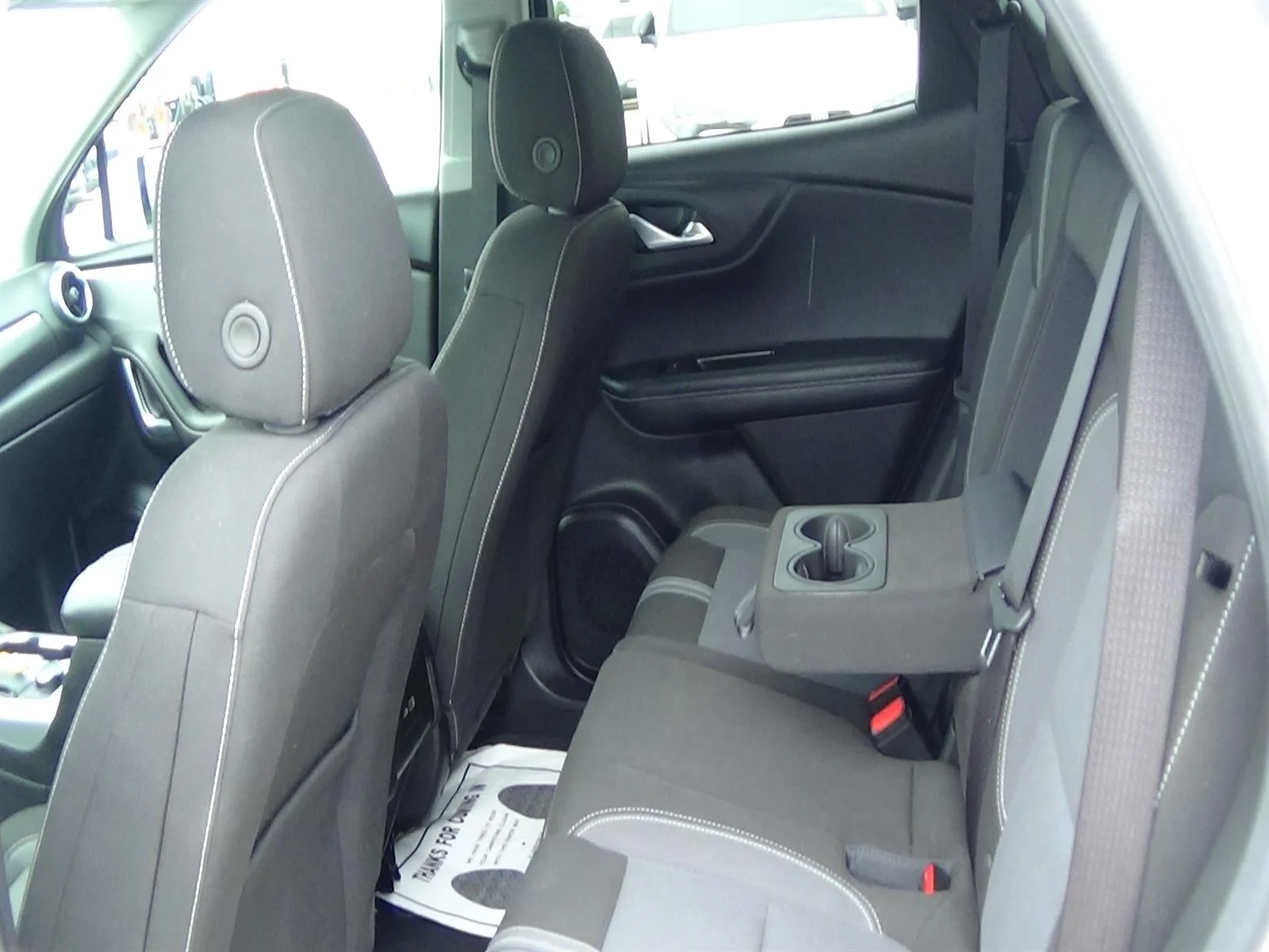 Used 2025 Summit White (gaz) Chevrolet LT image 12