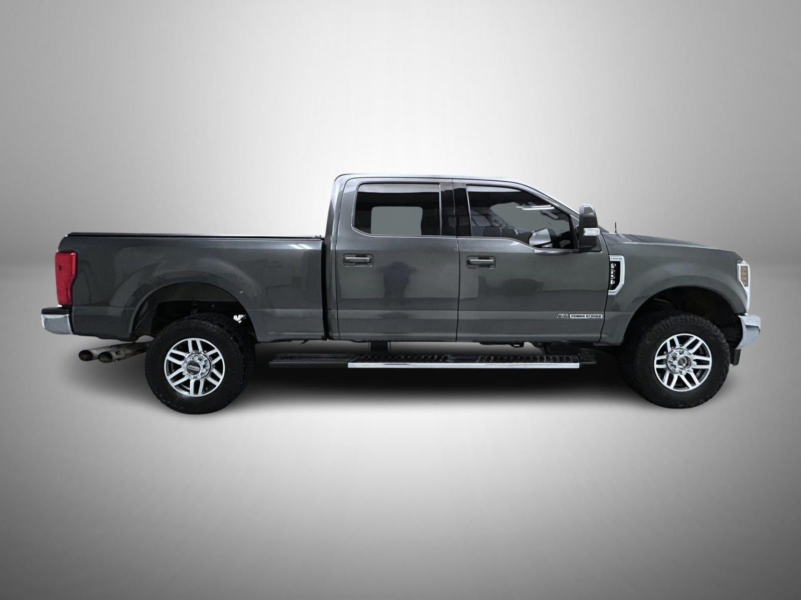 Used 2019 Gray Ford Lariat image 4