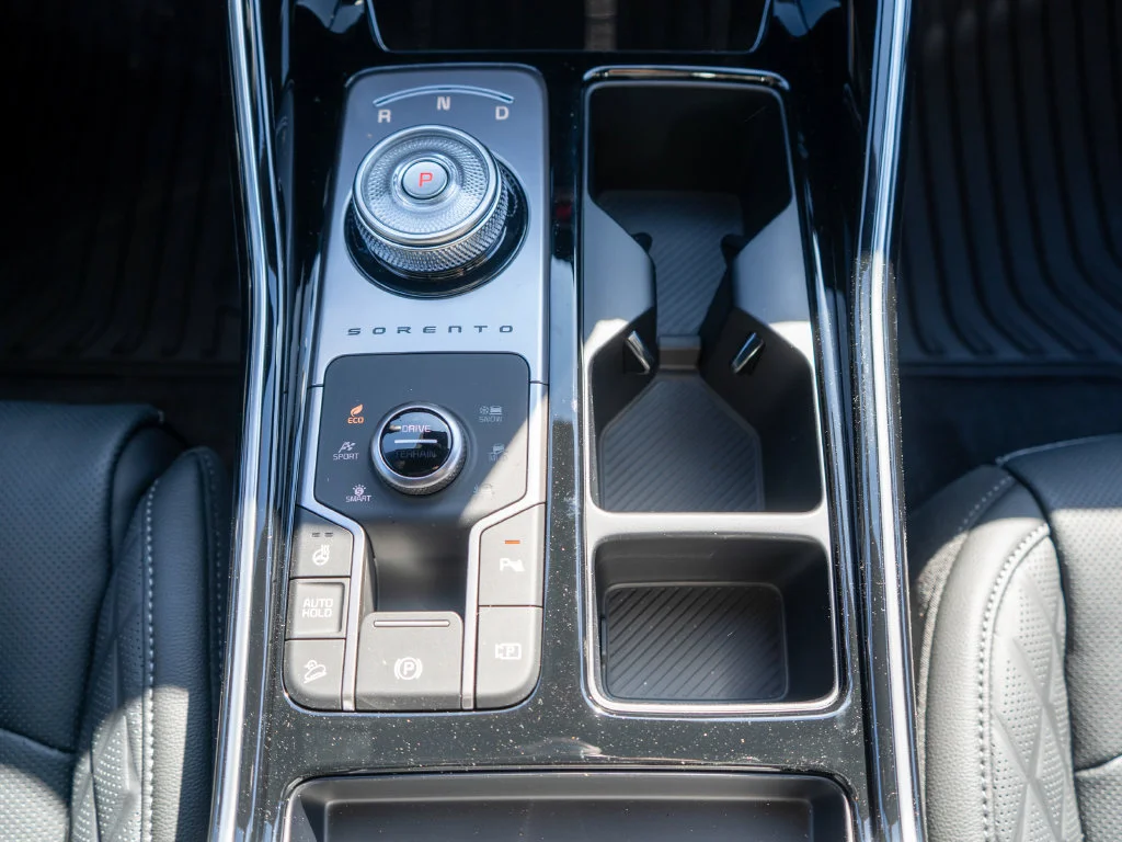 New 2026 White Kia X-Line SX Prestige image 29