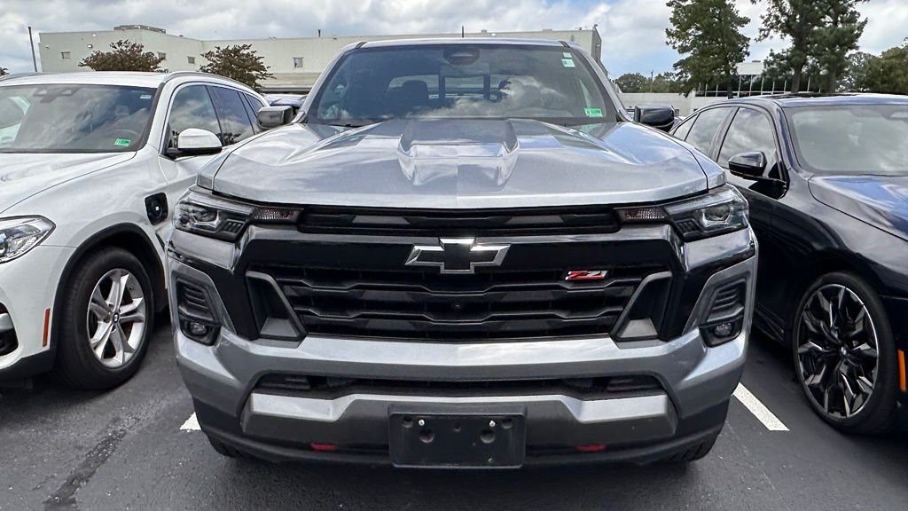 Used 2024 Sterling Gray Metallic Chevrolet Z71 image 13