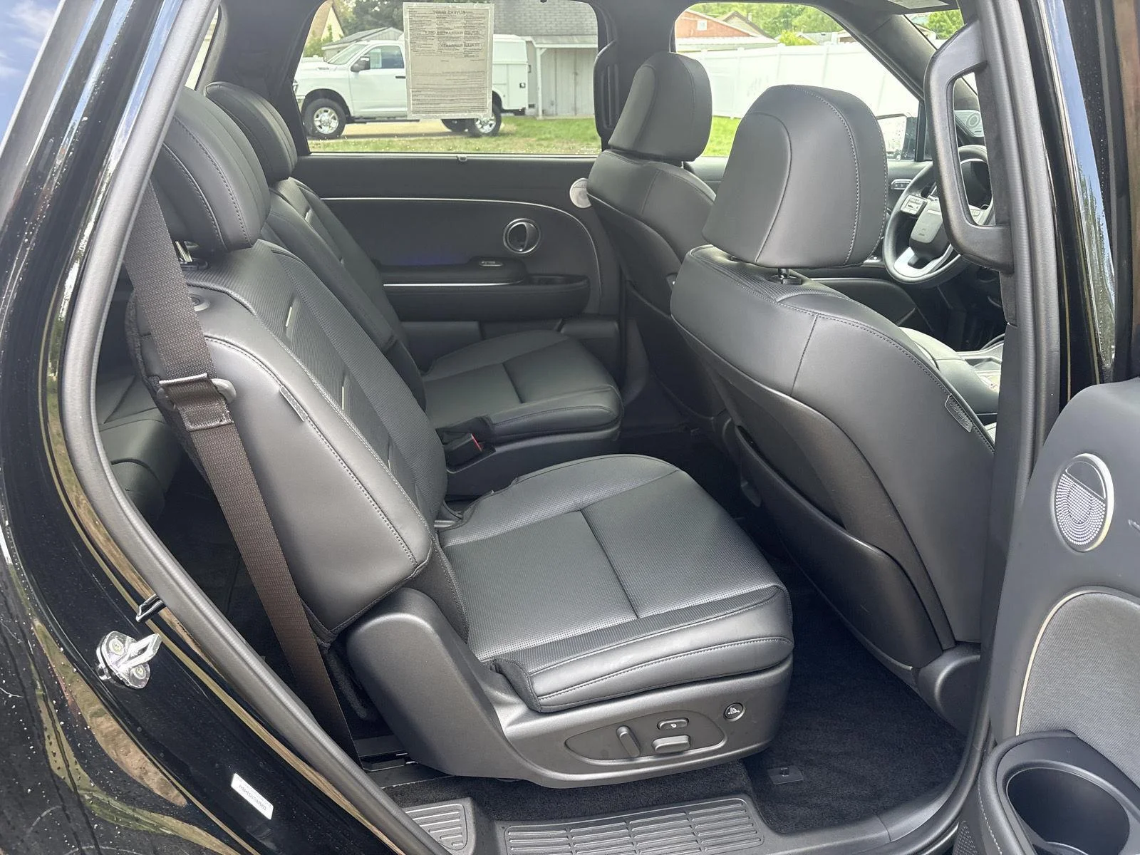 Used 2026 Abyss Black Pearl Hyundai Calligraphy image 14