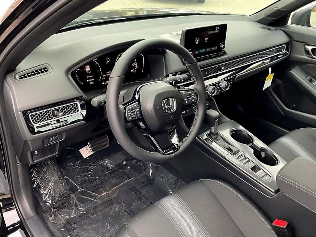 2026 Honda Civic Hybrid — photo 9