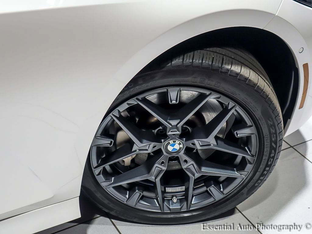 2025 BMW 3 Series 330i - Photo 12