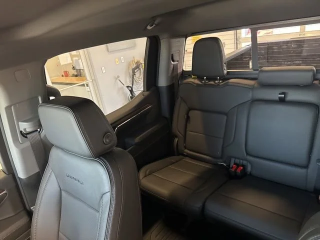 2026 GMC Sierra 1500 Denali - Photo 14