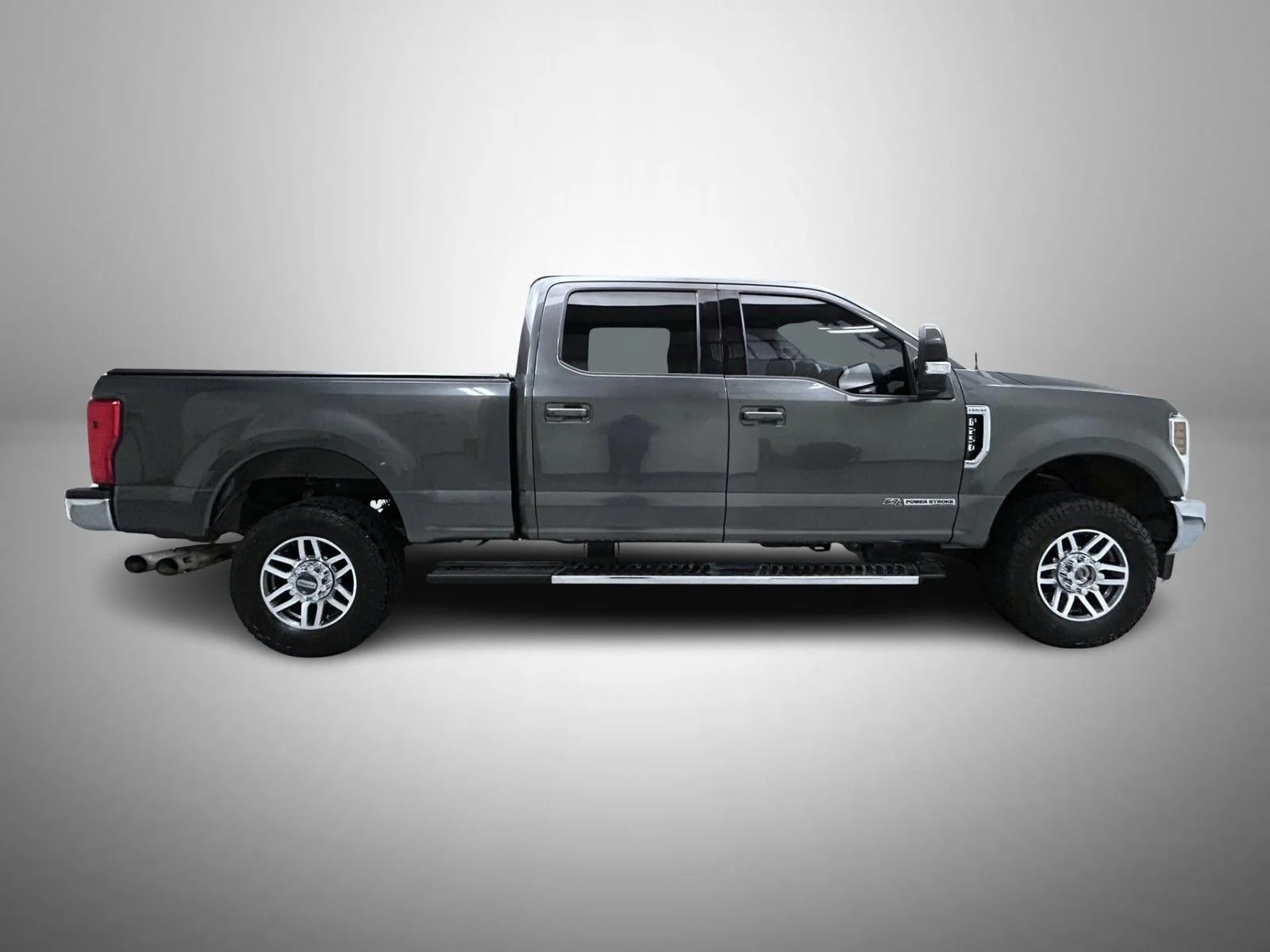 Used 2019 Gray Ford Lariat image 4