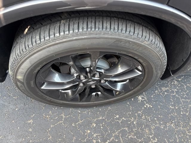 Used 2024 Vapor Gray Dodge R/T image 5