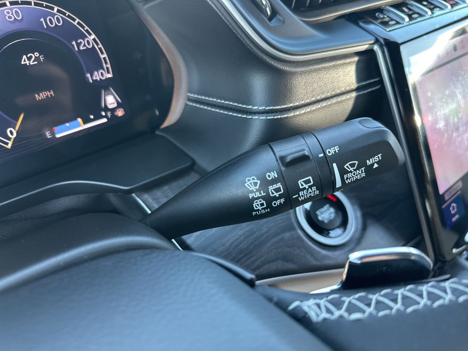 Used 2023 Silver Jeep Limited image 45