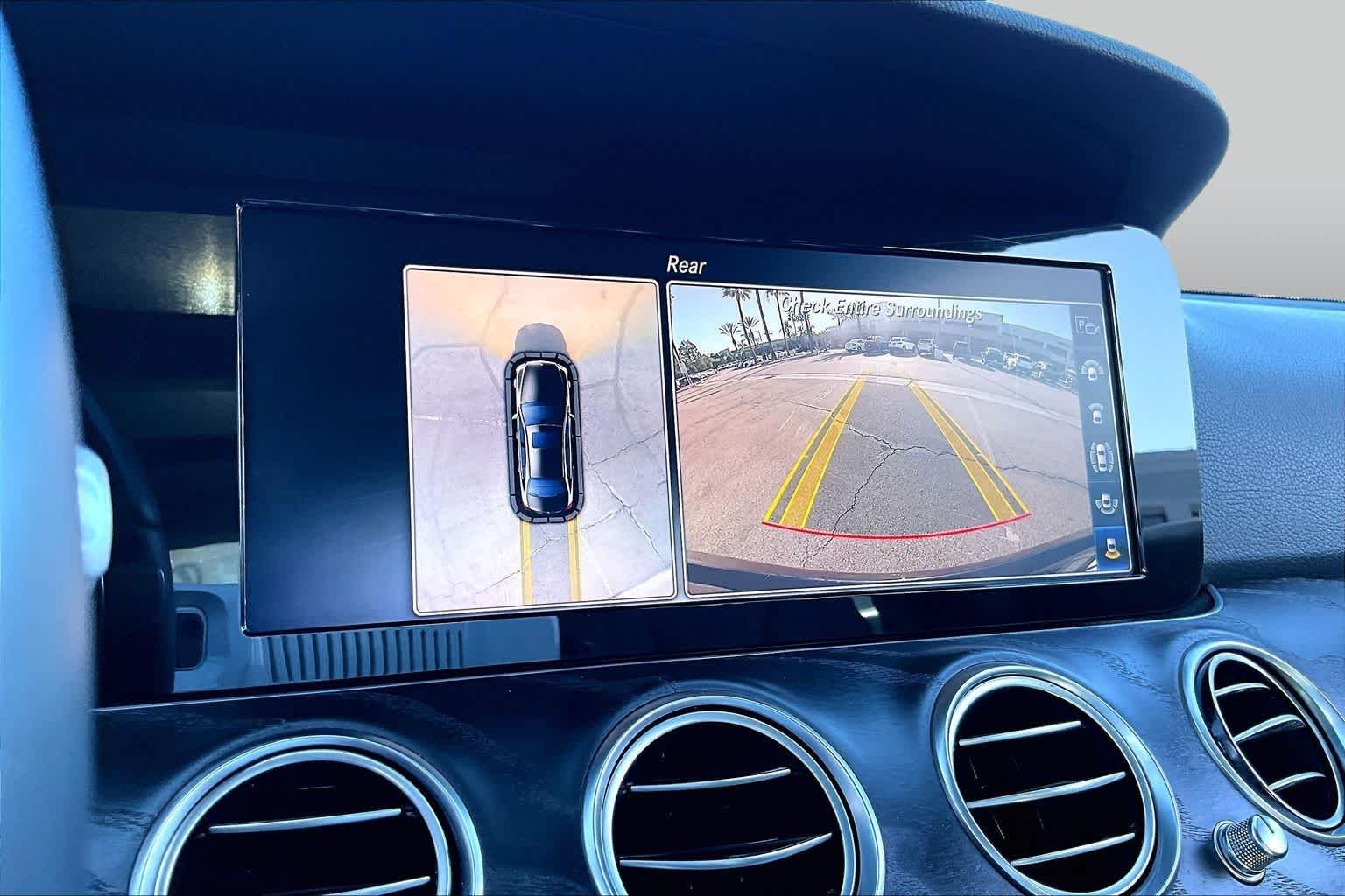 Used 2019  Mercedes-Benz E 300 image 25