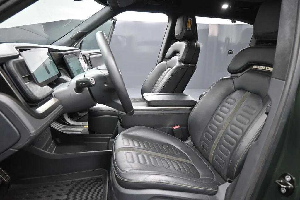 Certified Used 2022 Green Rivian Adventure image 10