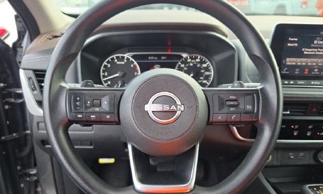 Used 2023 Gray Nissan S image 11