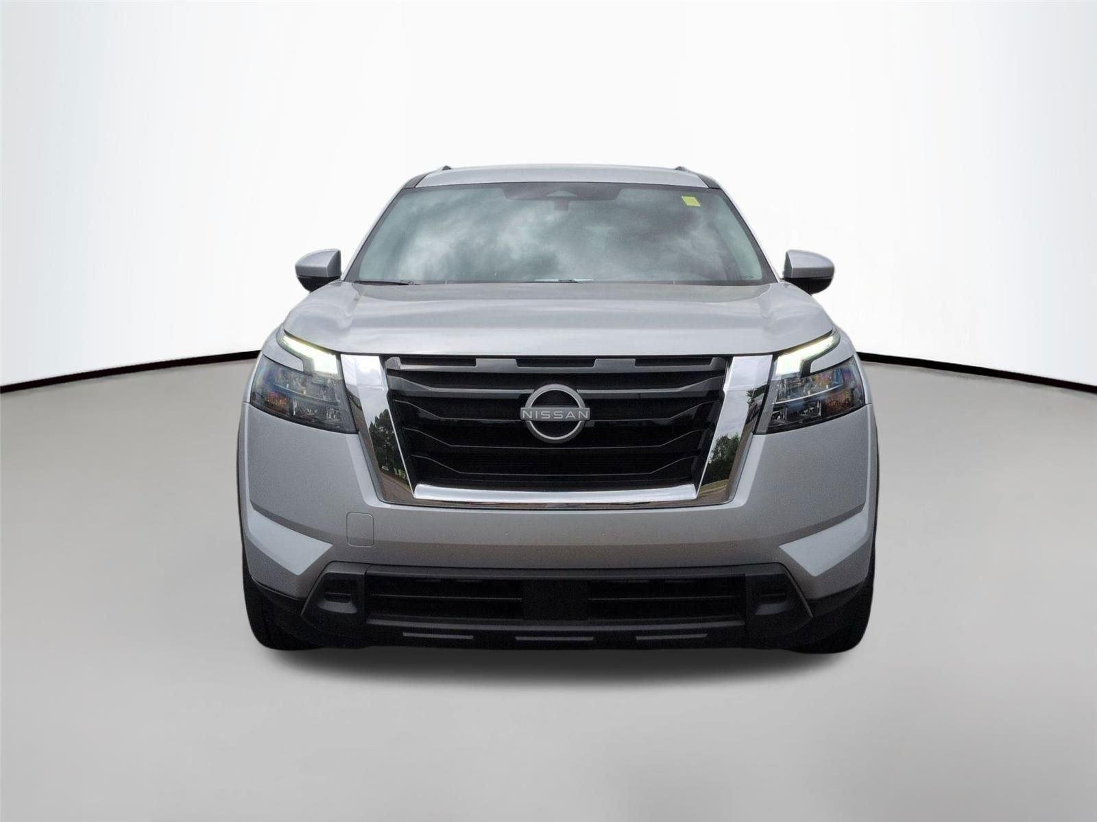 Used 2025 Brilliant Silver Metallic Nissan SV image 8