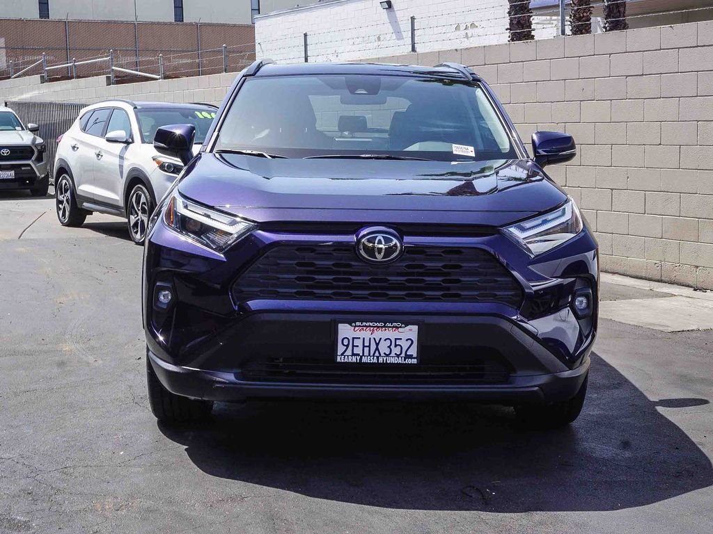 Used 2023  Toyota XLE Premium image 2