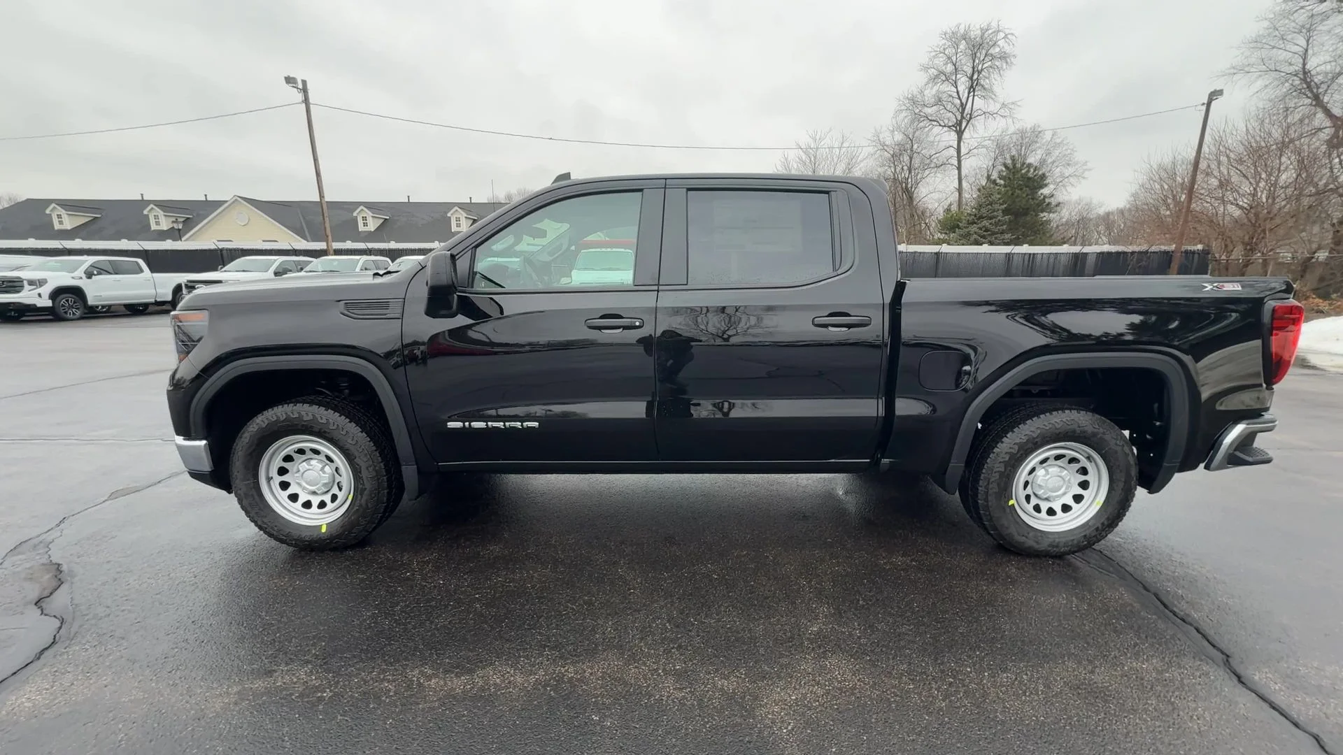 New 2026 Onyx Black GMC Pro image 5
