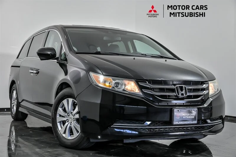 2015 Honda Odyssey EX-L with DVD Rear Entertainment System's photo