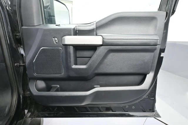 Used 2020 Black Ford Lariat image 38