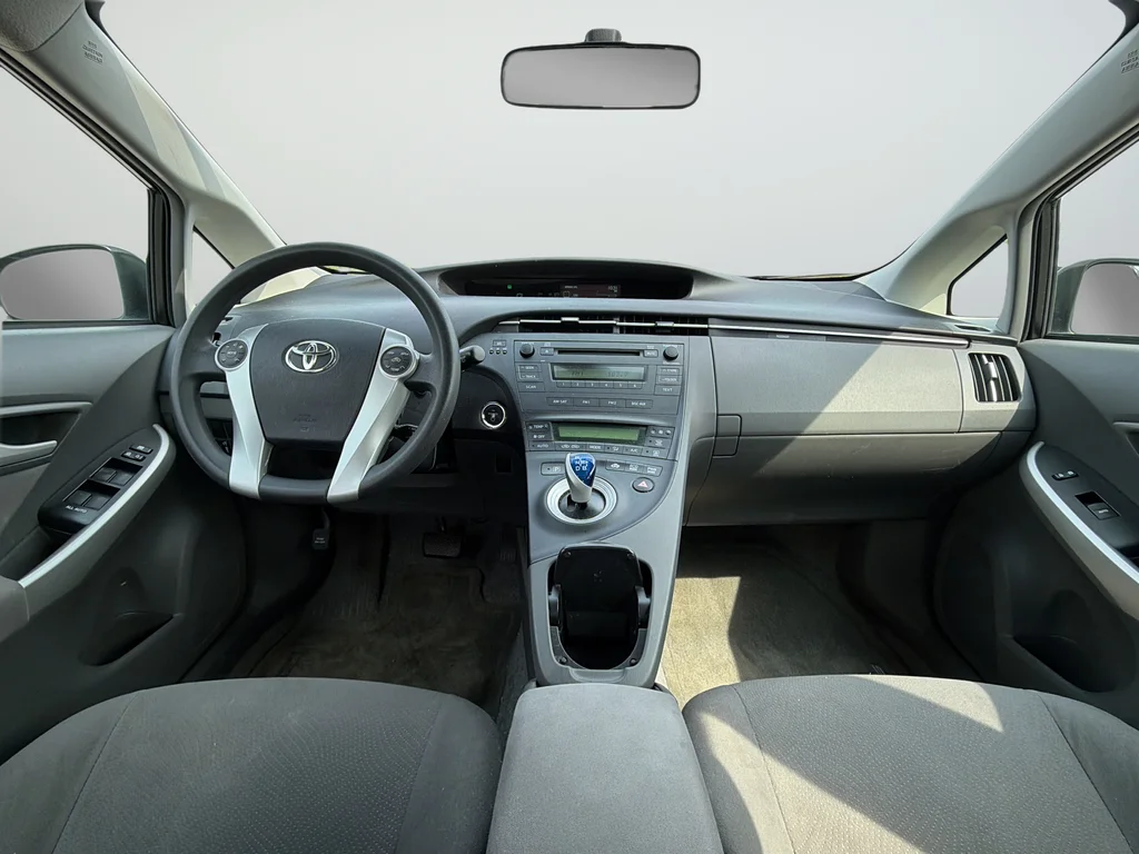 Used 2011 Silver Toyota Two image 9