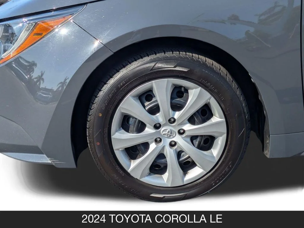 Used 2024  Toyota LE image 11
