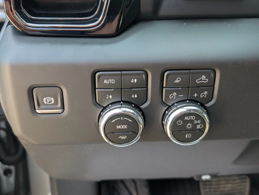 2026 GMC Sierra 1500 AT4 - Photo 25