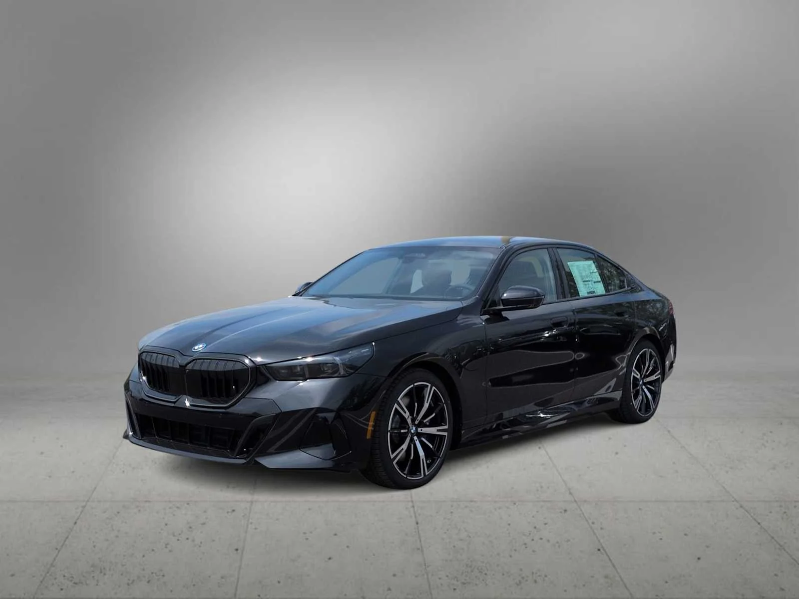 Used 2027 Black Sapphire Metallic BMW 550e xDrive image 4