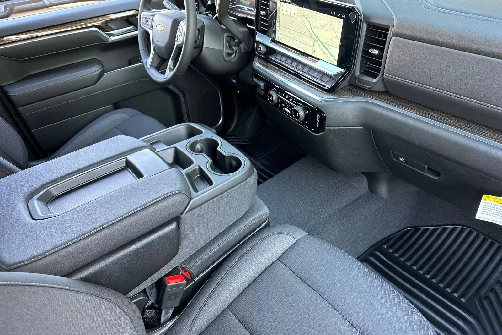 New 2025 Summit White Chevrolet LT (2FL) image 12