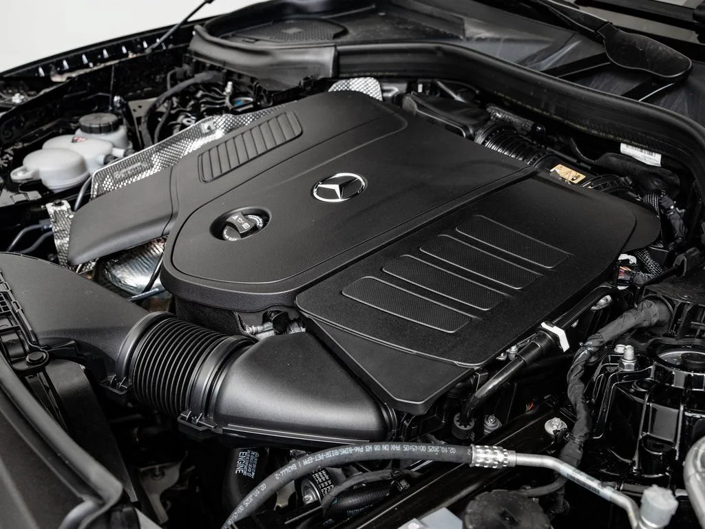 Used 2026 Black Mercedes-Benz GLC 300 image 47