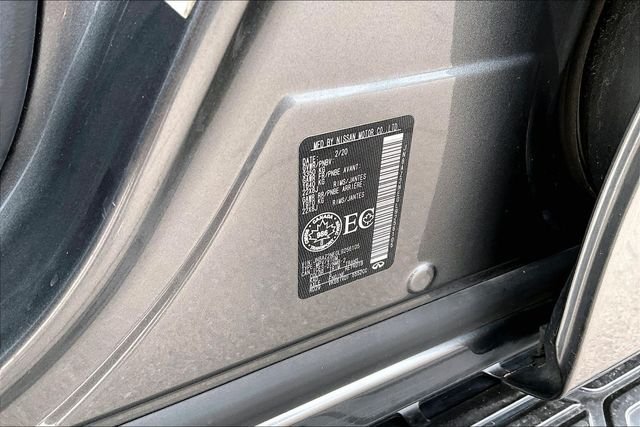 Used 2020  INFINITI  image 36
