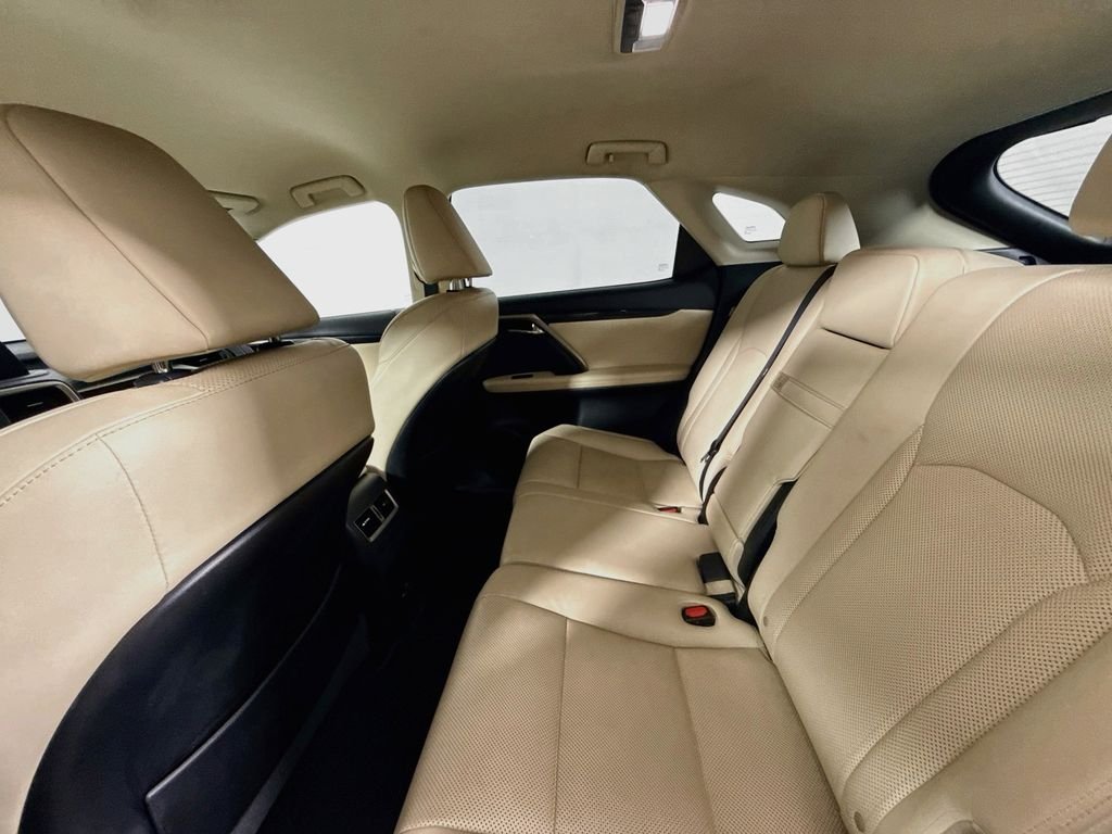 Used 2021 Nori Green Pearl Lexus  image 23