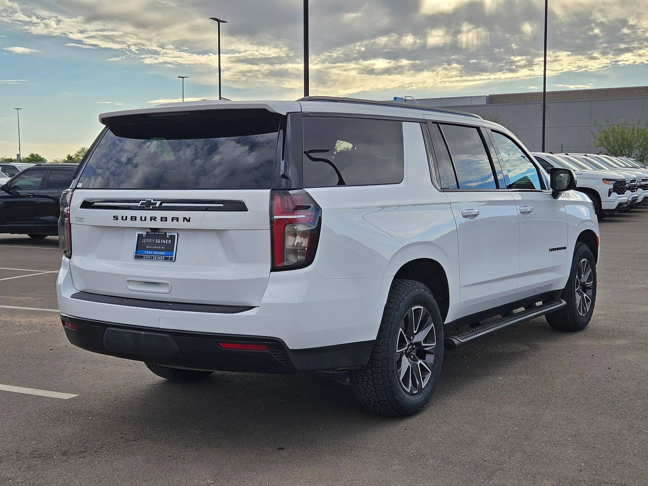 Certified Used 2024 Summit White Chevrolet Z71 image 5