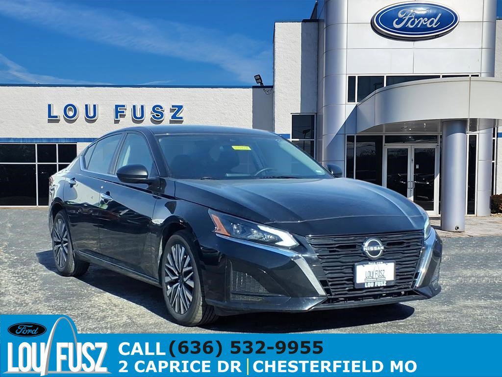 2024 Nissan Altima SV