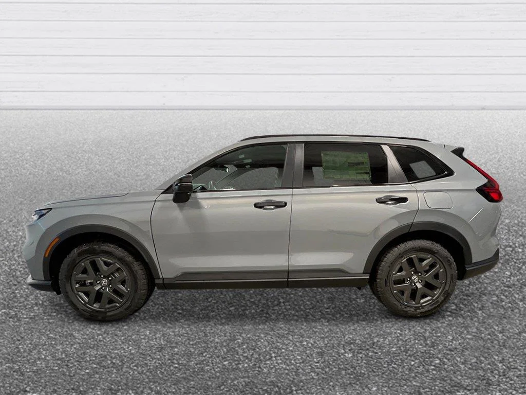 New 2026 Urban Gray Pearl Honda TrailSport image 2