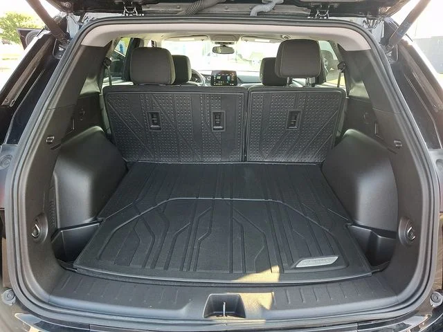 Used 2024 Black Chevrolet LT image 28