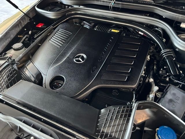 Certified Used 2025 Black Mercedes-Benz G 550 image 39